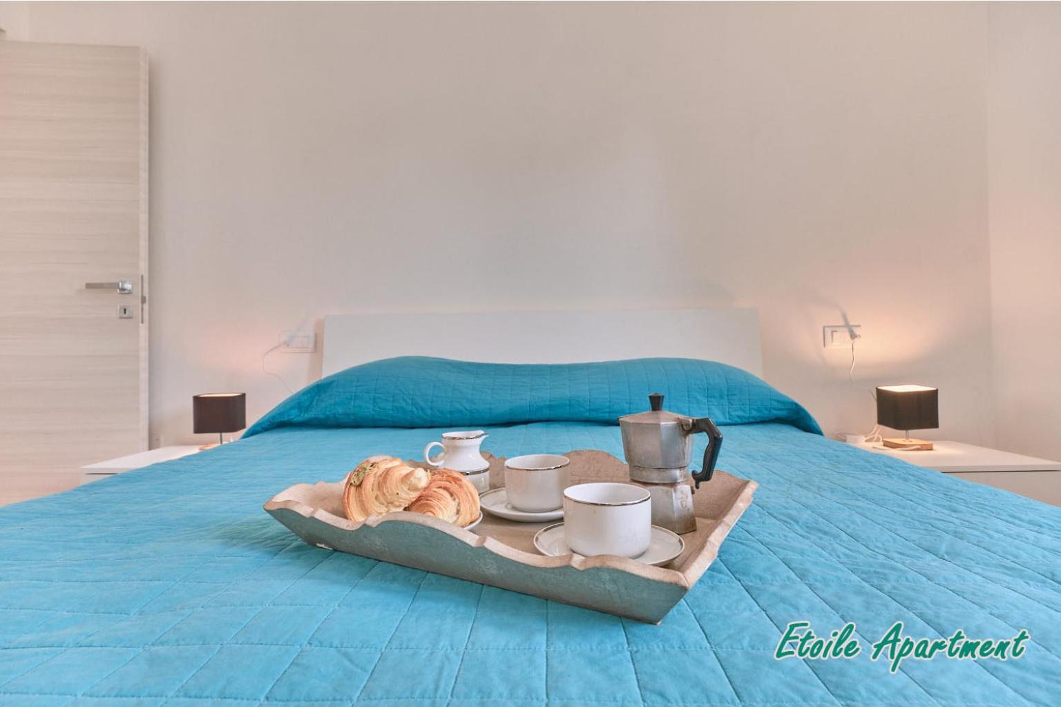 Casa Monique Apartments Desenzano del Garda Luaran gambar